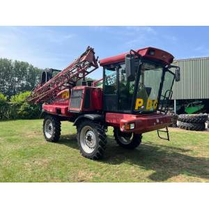 Самохідний обприскувач Case IH GEM 3000 SP (2001)