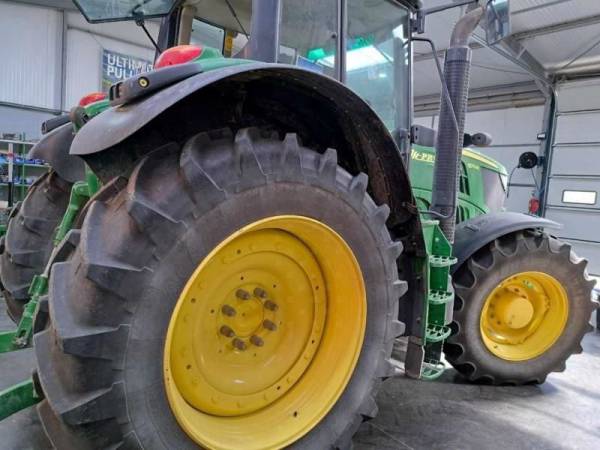 Трактор John Deere 6170M (2015)