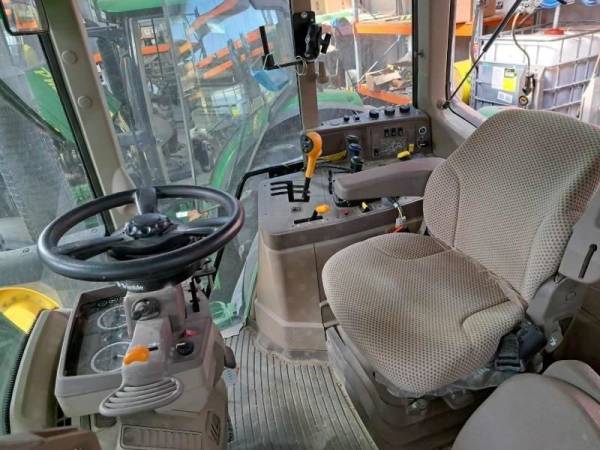 Трактор John Deere 6170M (2015)