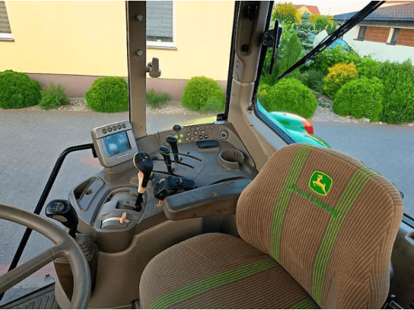 Трактор John Deere 7430 (2009)