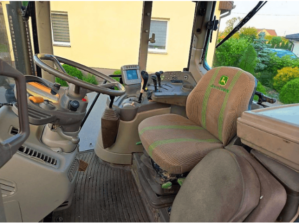 Трактор John Deere 7430 (2009)