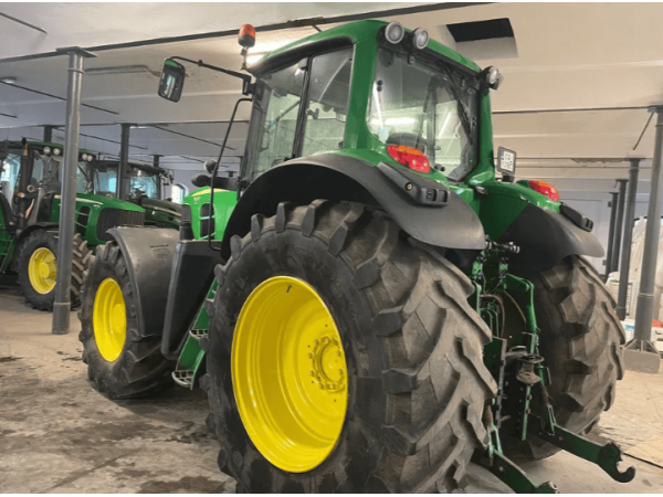 Трактор John Deere 7530 (2010)