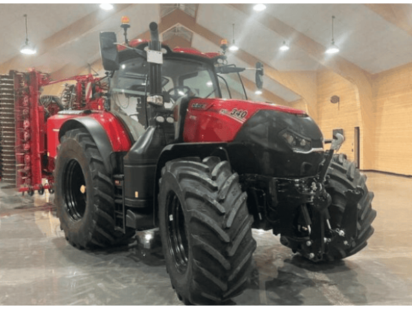 Трактор Case IH Optum 340 CVX (2024)