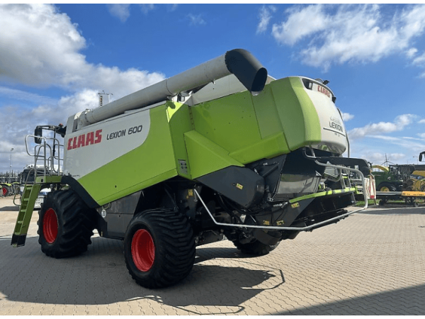 Комбайн Claas Lexion 600 (2004)