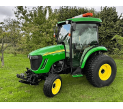Трактор John Deere 4520