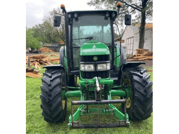 Трактор John Deere 5090R (2010)