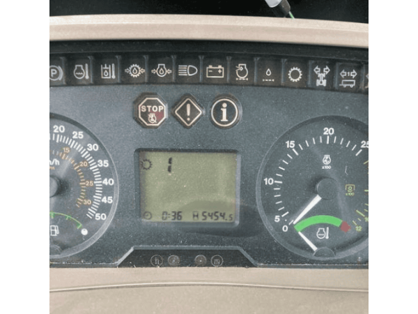 Трактор John Deere 5090R (2010)