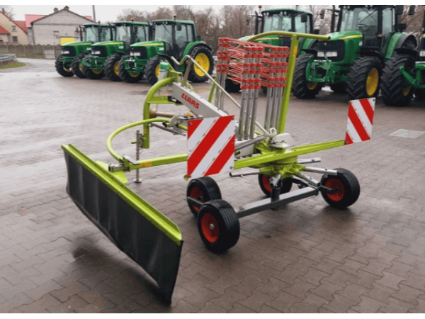 Згрібалка ротаційна Claas Liner 320 (2019)