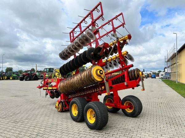 Дискова борона Vaderstad Carrier 650 (2010)