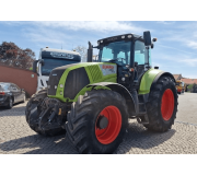Трактор Claas Axion 840