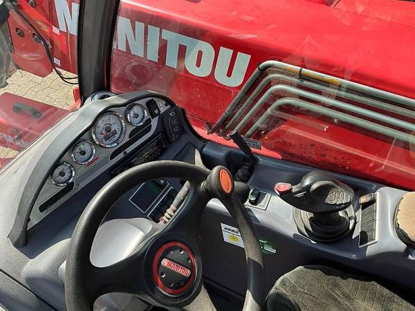 Навантажувач Manitou MLT 634-120 (2012)