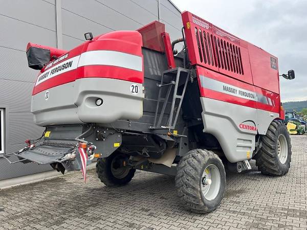Комбайн Massey Ferguson Centora 7282 AL (2009)