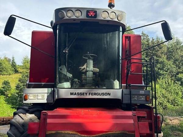 Комбайн Massey Ferguson 7276 (1999)