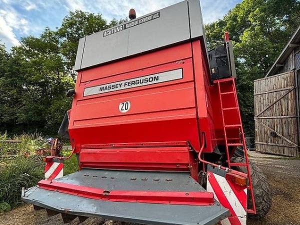 Комбайн Massey Ferguson 7276 (1999)
