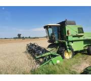 Комбайн John Deere 1075