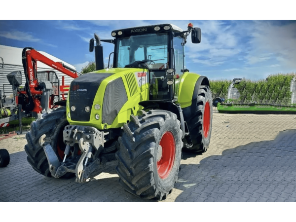 Трактор Claas Axion 820 (2010)