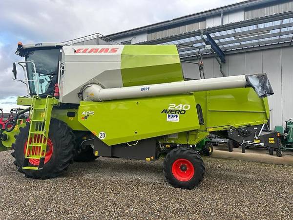 Комбайн Claas Avero 240 (2021)