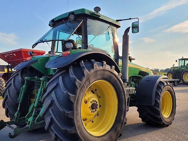 Трактор John Deere 8520 (2003)