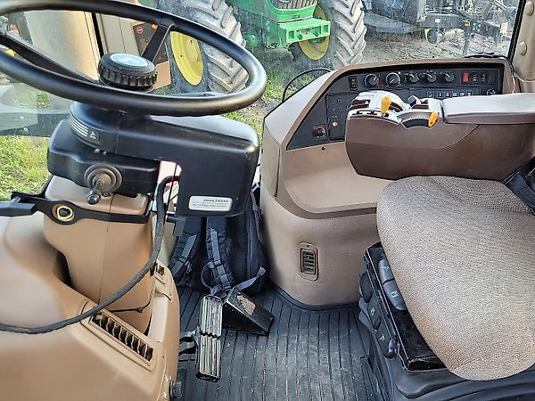 Трактор John Deere 8520 (2003)