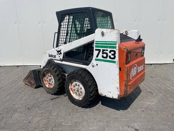 Міні- навантажувач Bobcat 753 (2005)