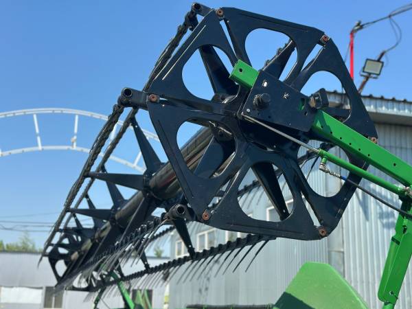 Жатка John Deere 625F HydraFlex