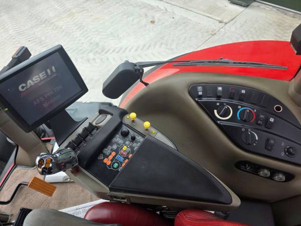 Трактор Case IH Magnum 340 (2013)