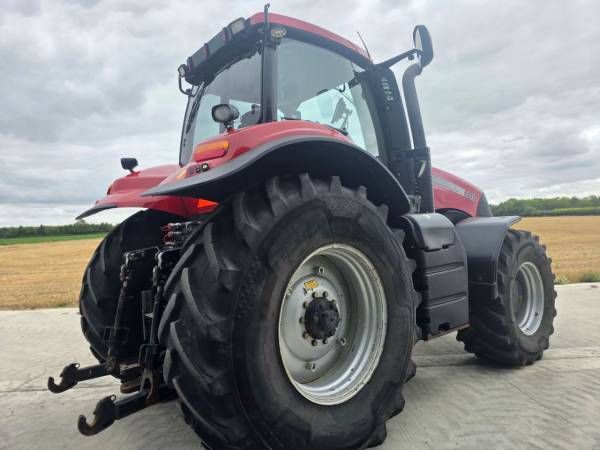 Трактор Case IH Magnum 340 (2013)