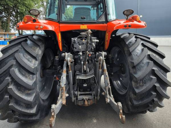 Трактор Massey Ferguson MF6455 (2011)