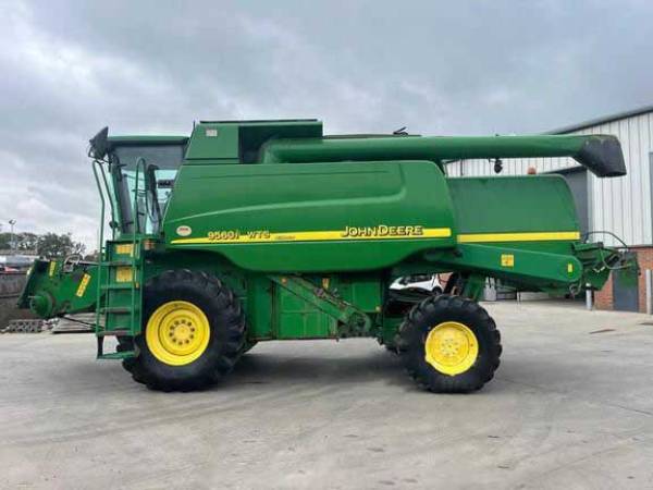 Комбайн John Deere 9560i WTS (2007)