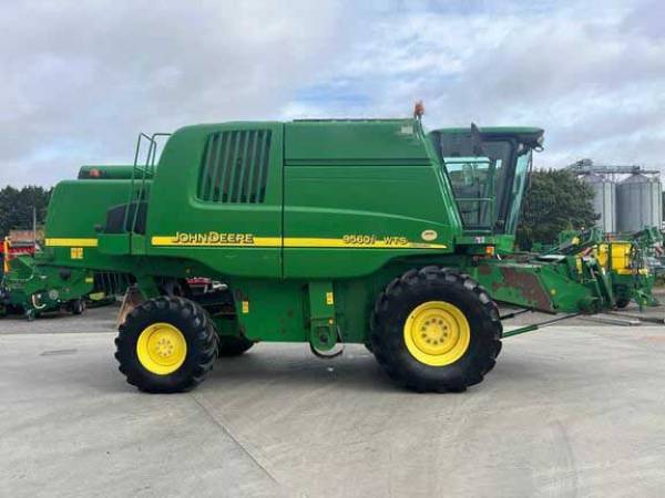 Комбайн John Deere 9560i WTS (2007)