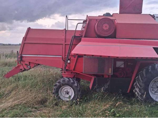 Комбайн Massey Ferguson 25 (1996)