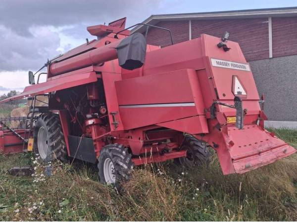 Комбайн Massey Ferguson 25 (1996)