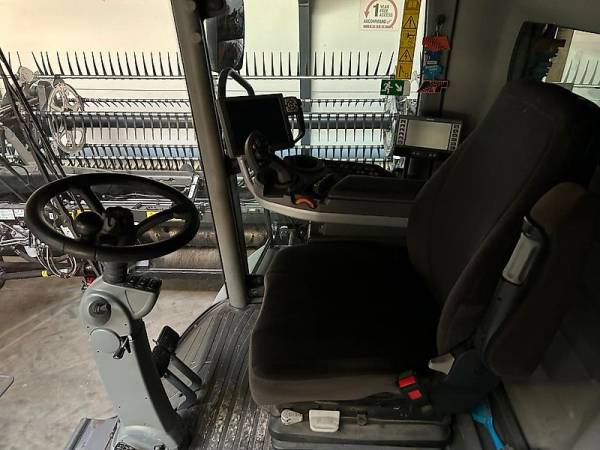 Комбайн Massey Ferguson 9380 Delta (2015)