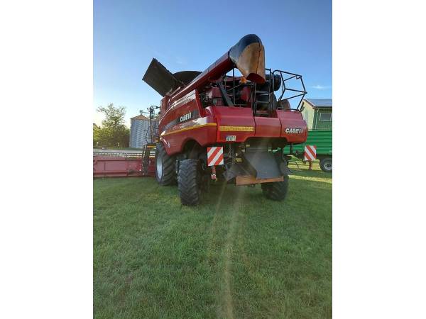 Комбайн Case IH Axial flow 9120 (2010)