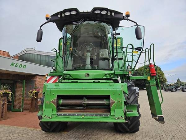 Комбайн John Deere W 540 (2012)
