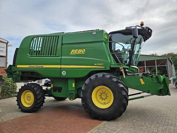Комбайн John Deere W 540 (2012)