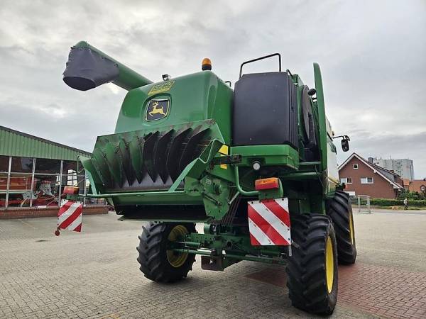 Комбайн John Deere W 540 (2012)