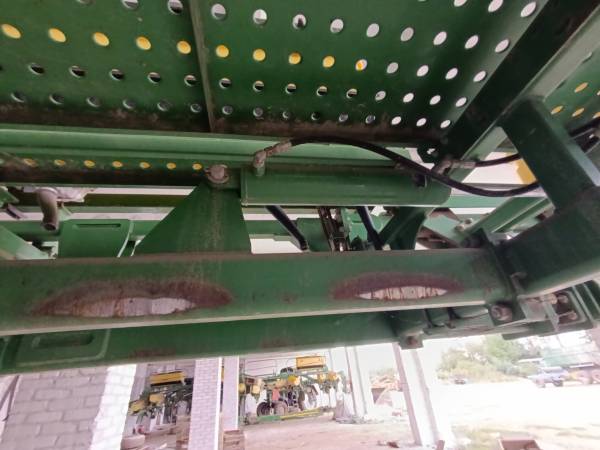 Сівалка точного висіву John Deere 1745 (2014)