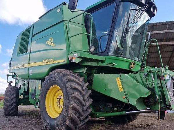 Комбайн John Deere 9780 CTS (2002)