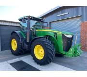 Трактор John Deere 8310R