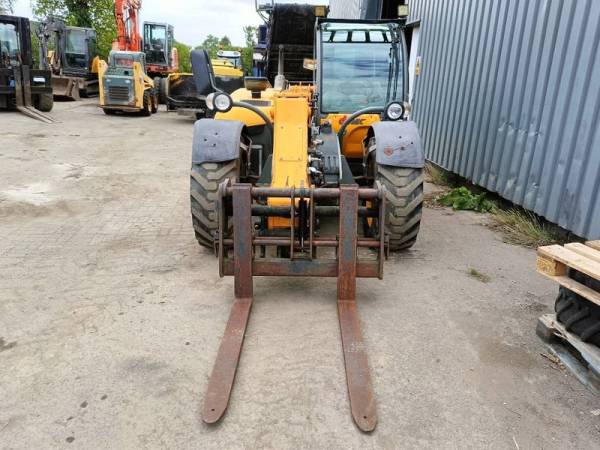 Телескопічний навантажувач Dieci Agri Farmer 30.7 (2013)