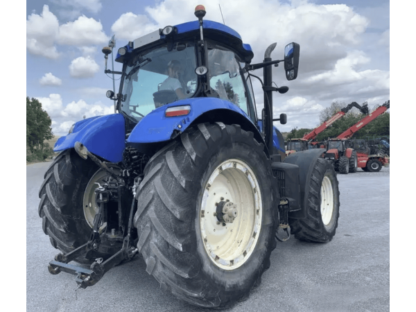 Трактор New Holland T 7.210 (2015)