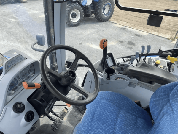 Трактор New Holland T 7.210 (2015)