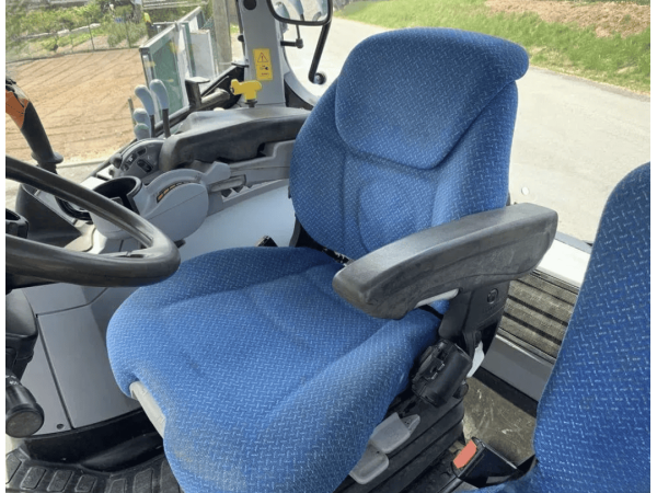 Трактор New Holland T 7.210 (2015)