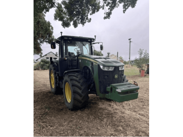 Трактор John Deere 8320R (2014)