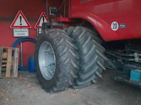 Комбайн Case IH 7140 (2015)