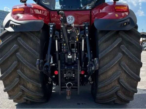 Трактор Case IH Magnum 400 (2022)
