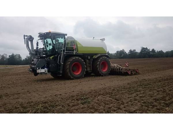 Трактор Claas Xerion 3800 (2012)