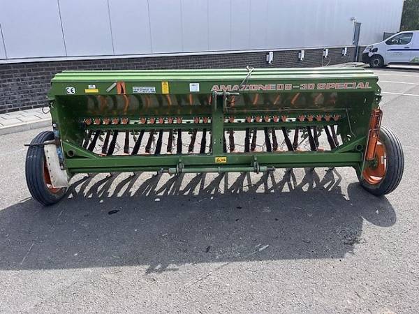 Сеялка Amazone D8-30 Special