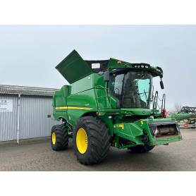 Комбайн John Deere S690 (2015)